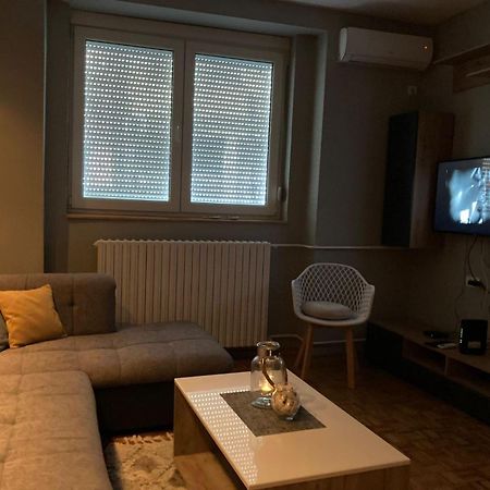 Apartment Dunja Center Welcome Nowy Sad Zewnętrze zdjęcie